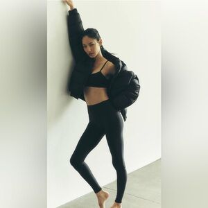 Alo High-Waist Airlift Leggings